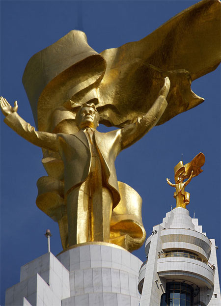 monument of neutrality in ashgabat